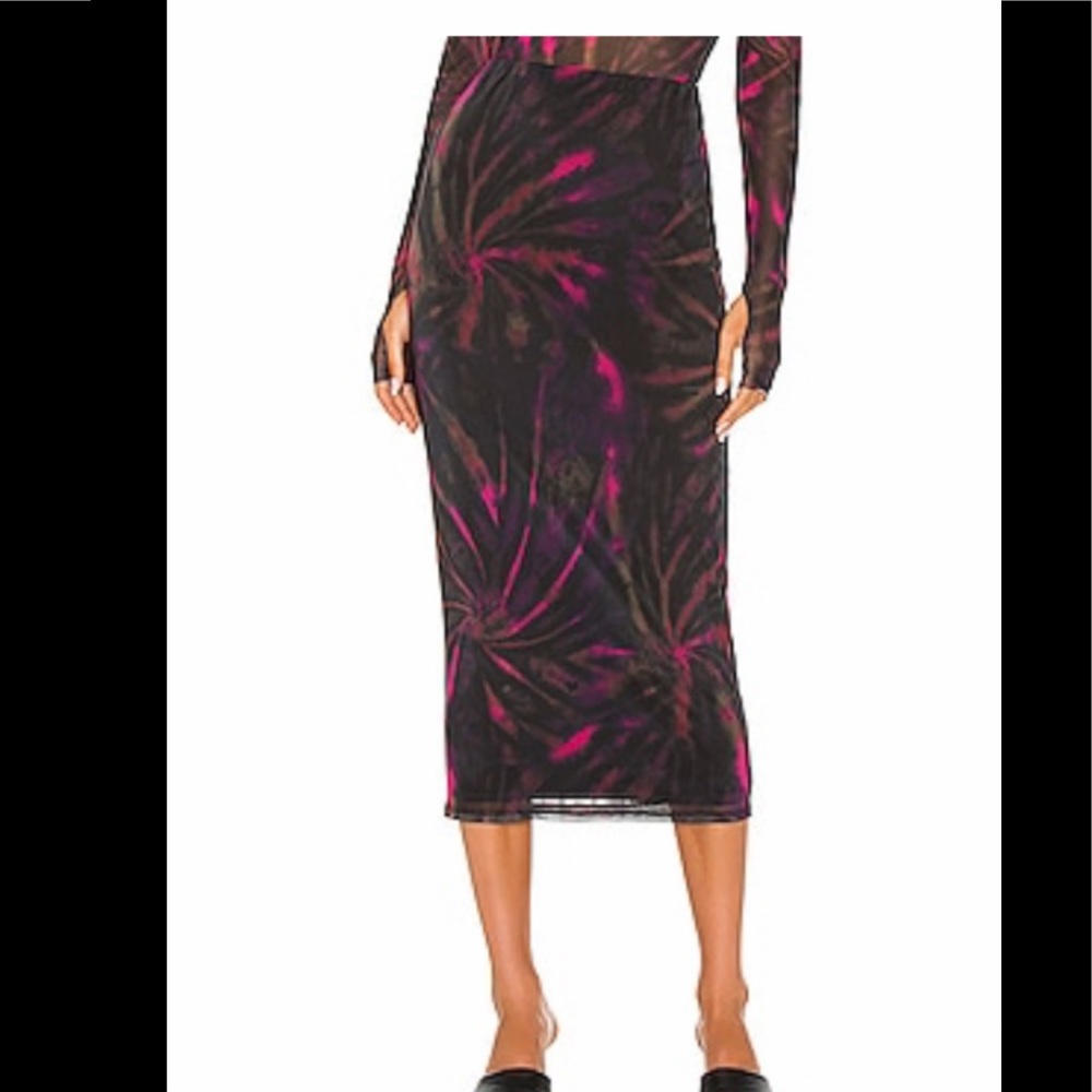AFRM. Felix Skirt. Pink spiral skirt. Stretchy black & purple. Size small.